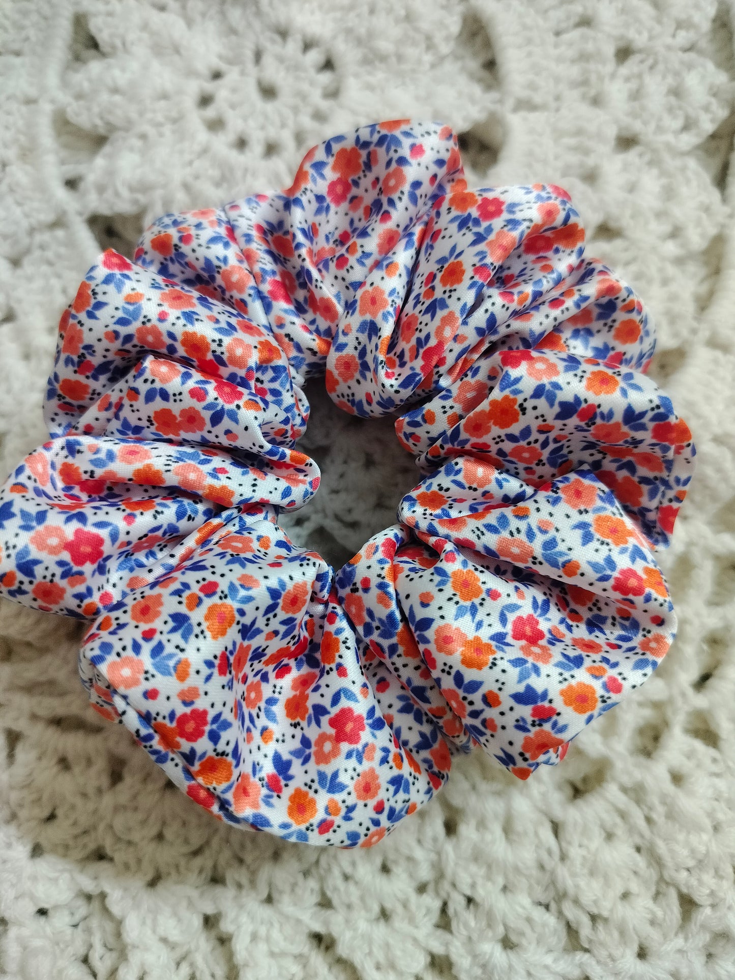 Ditsy Floral Scrunchie
