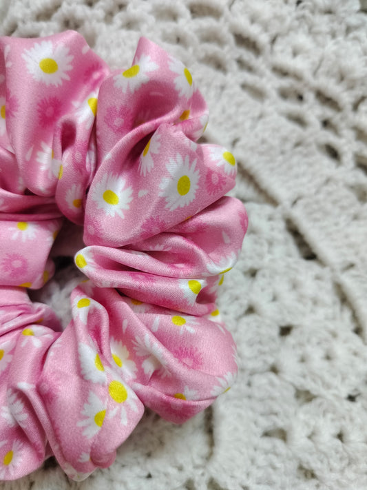 Pink Daisy Floral Scrunchie